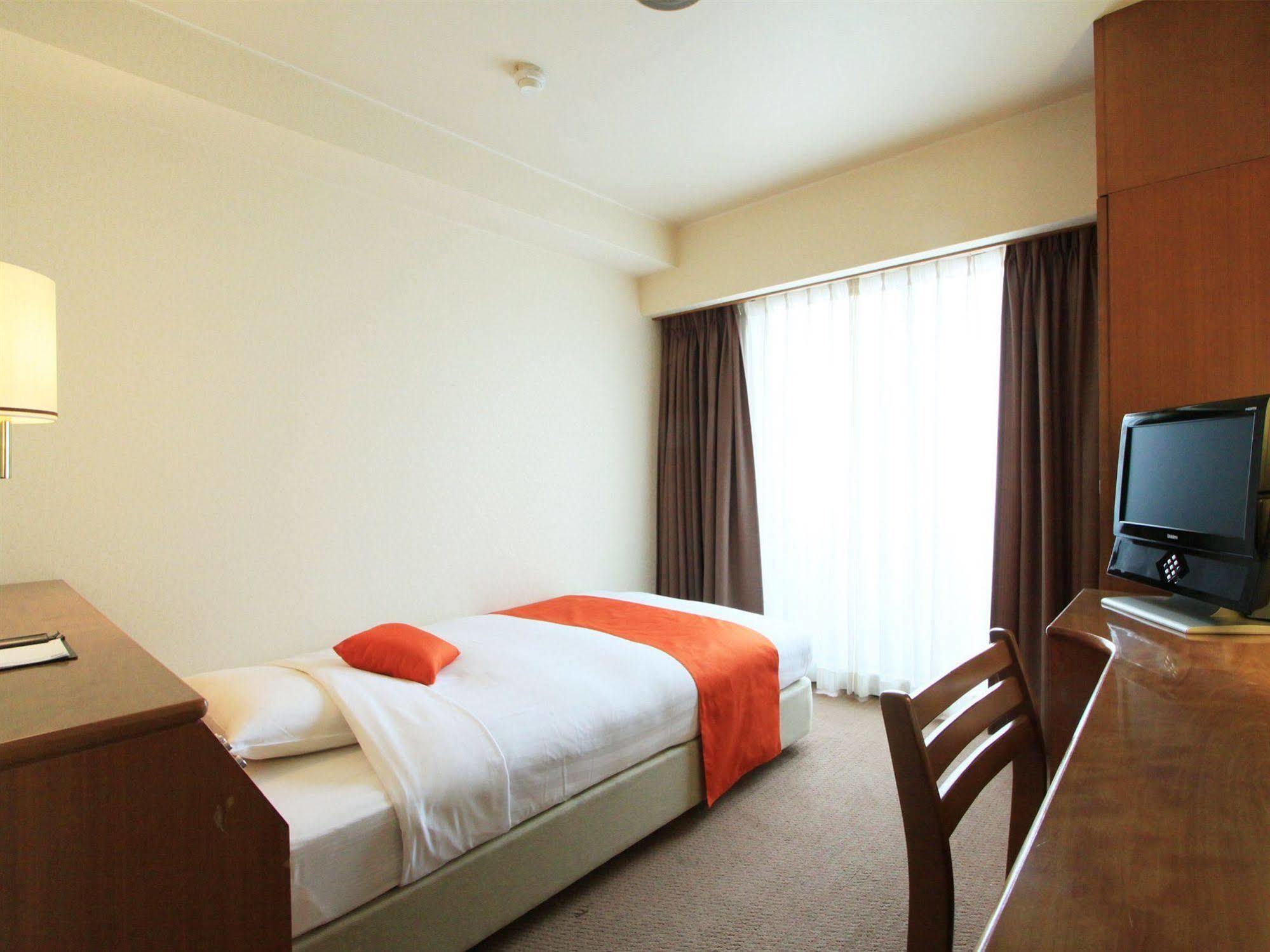 Daiichi Grand Hotel Kobe Sannomiya Exterior photo