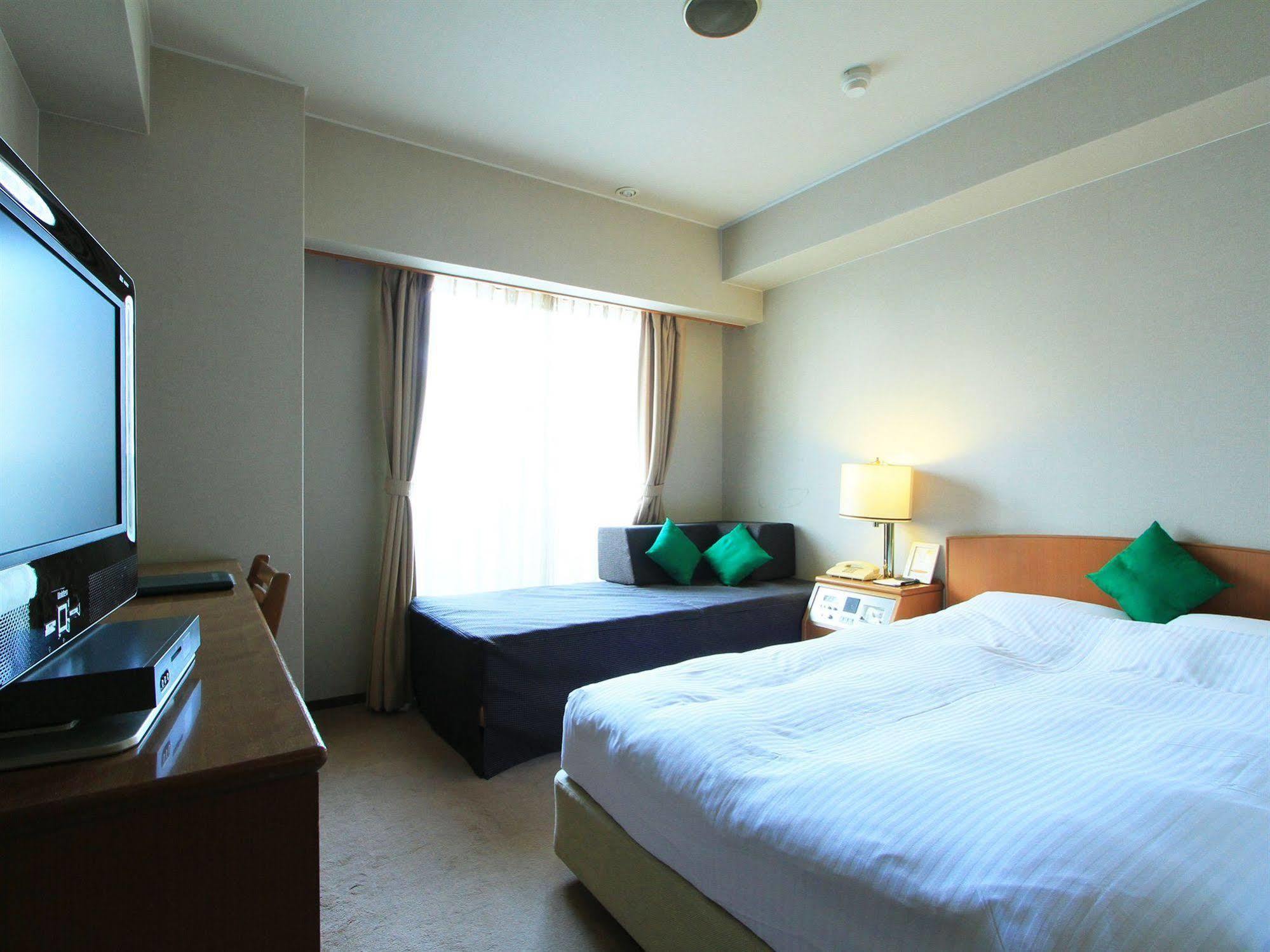 Daiichi Grand Hotel Kobe Sannomiya Exterior photo